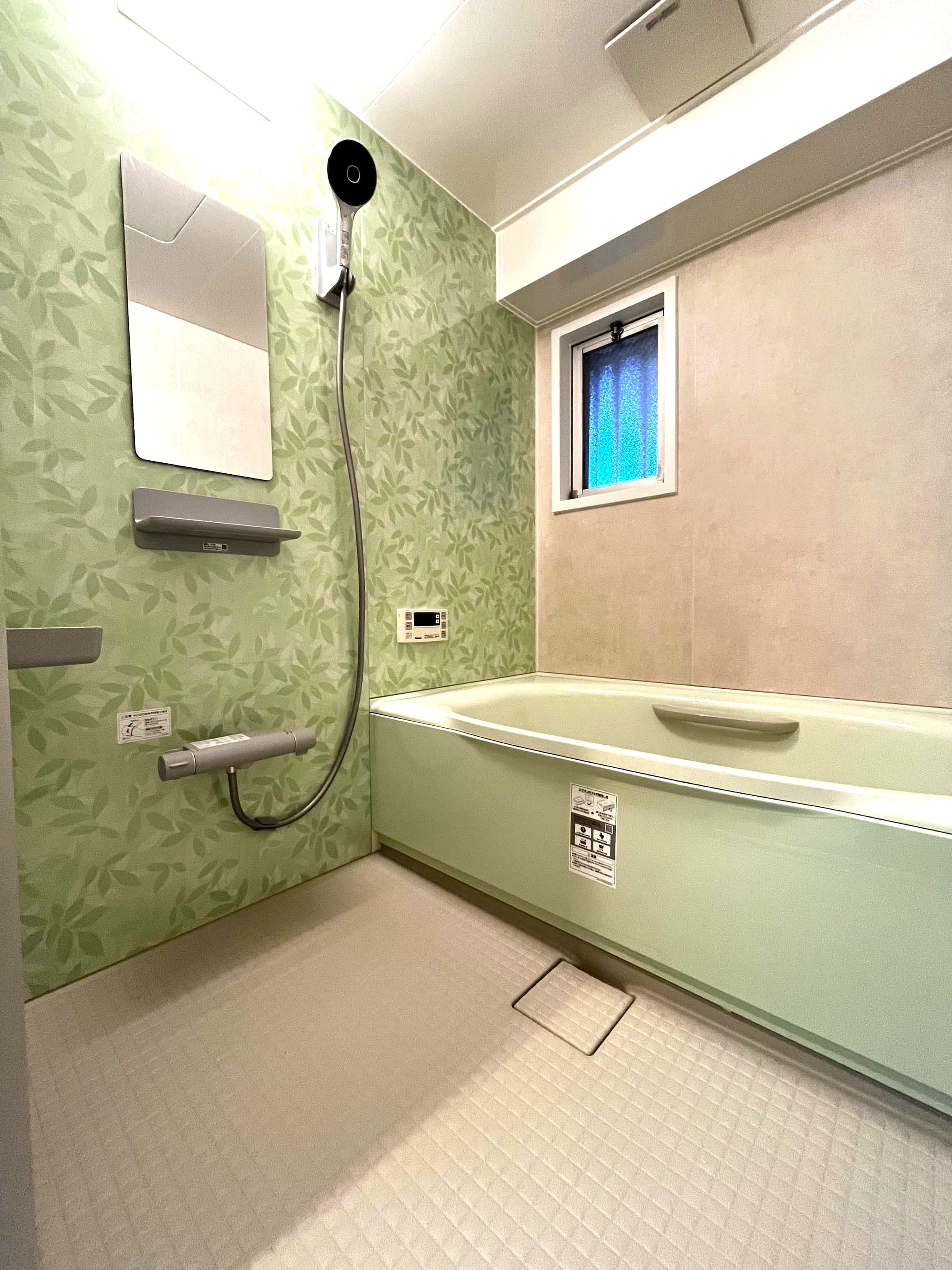 毎日使うからこそ“キレイが続く” LIXILリノビオVで叶える快適バスルーム アイキャッチ画像