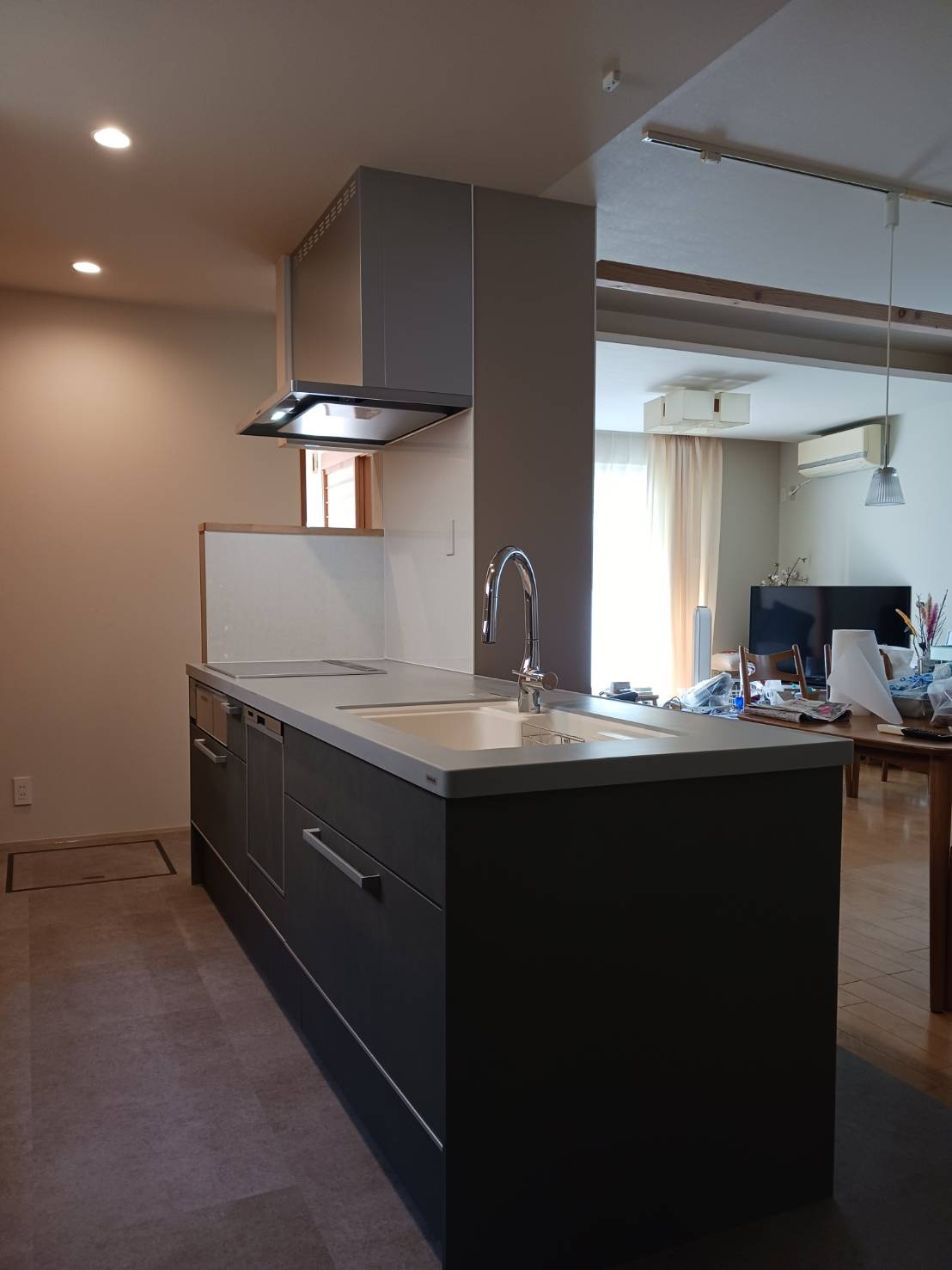 開放感のあるキッチン アイキャッチ画像